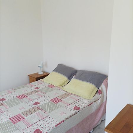 Chambre Chez Corinne ルルド エクステリア 写真